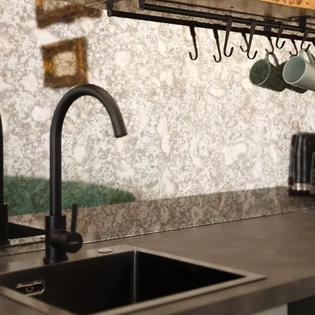 Traditional With Maltese Internal Court Yard - Designed With Traditional Stone And Tiling * Valletta