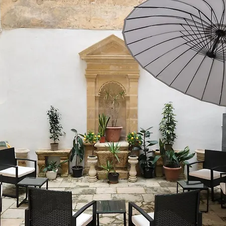 Traditional With Maltese Internal Court Yard - Designed With Traditional Stone And Tiling * La Valeta